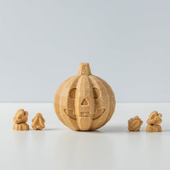 Blonde Caramel Chocolate Pumpkin with bugs inside – view 2